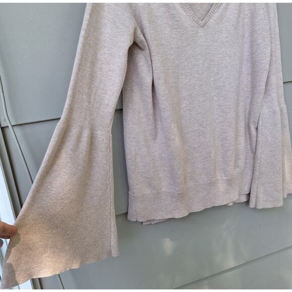 Sanctuary Bell Sleeves V neck Cotton blend Light Sweater Tan Beige Size S oversz - Picture 5 of 9